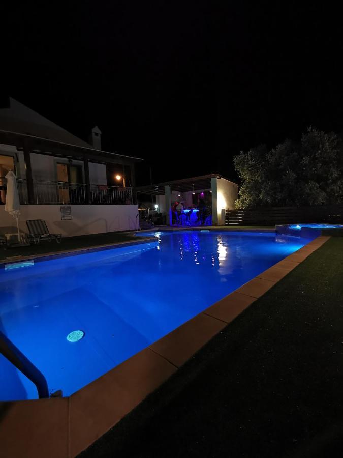 Yiannos House Villa Evrykhou Exterior photo