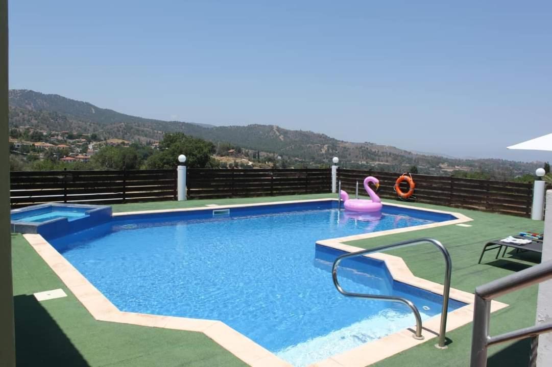 Yiannos House Villa Evrykhou Exterior photo